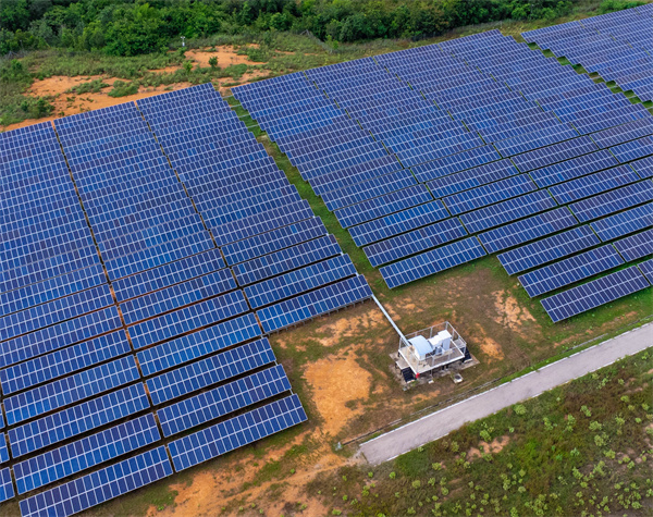 國家發(fā)展改革委 國家能源局關(guān)于完善價格機(jī)制促進(jìn)新能源發(fā)電就近消納的通知